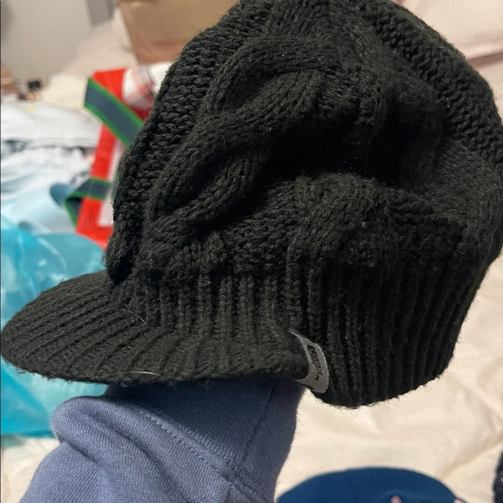 Winter Hat and Scarf bundle - Picture 4 of 5